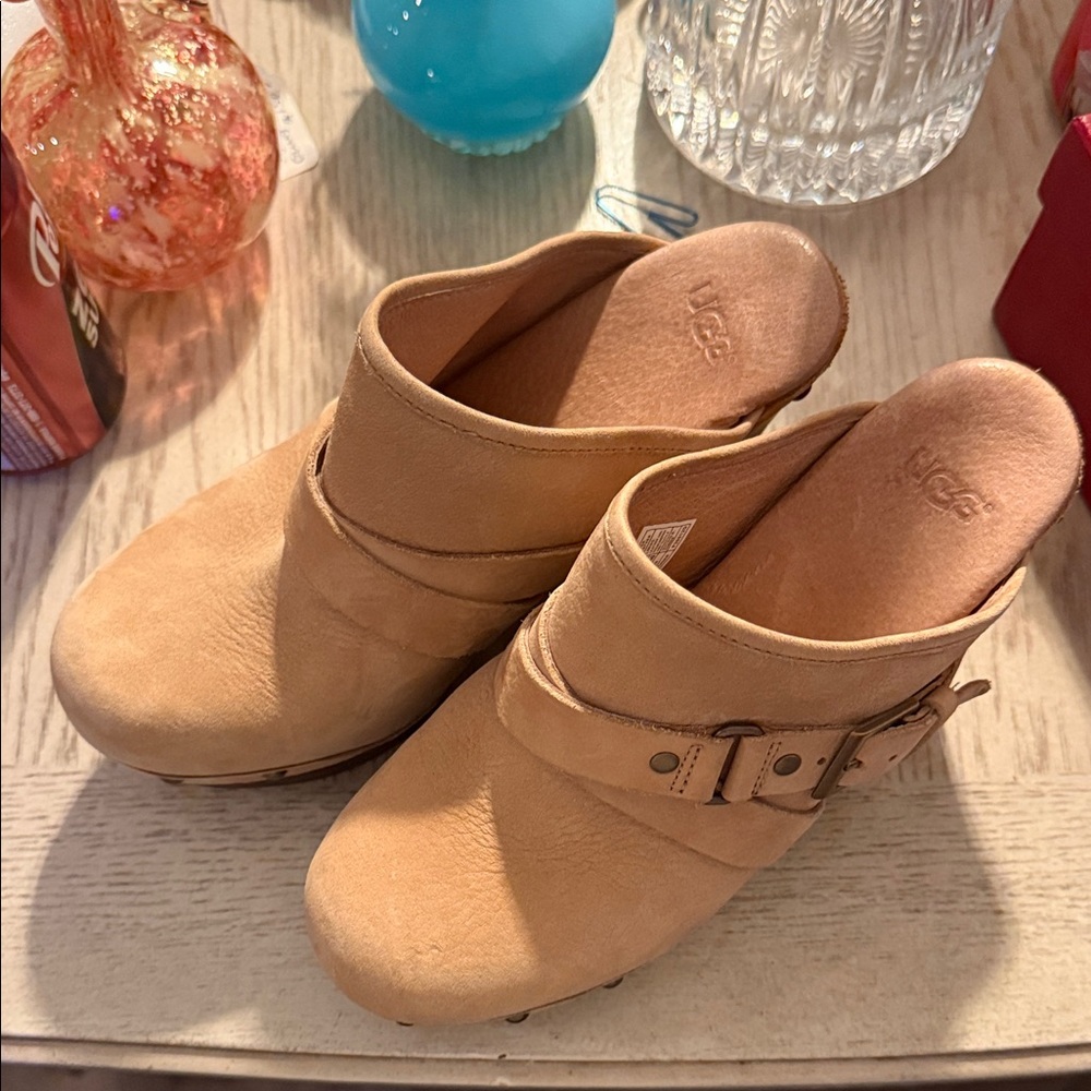 UGG Women's Light Brown Mules with Buckle